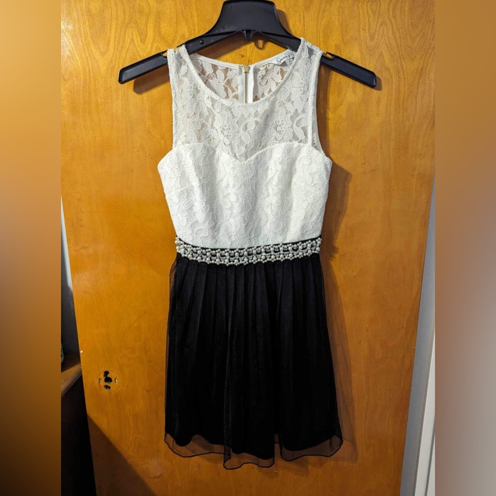 Speechless Black & White Dress